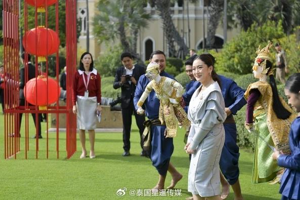 明星与经纪