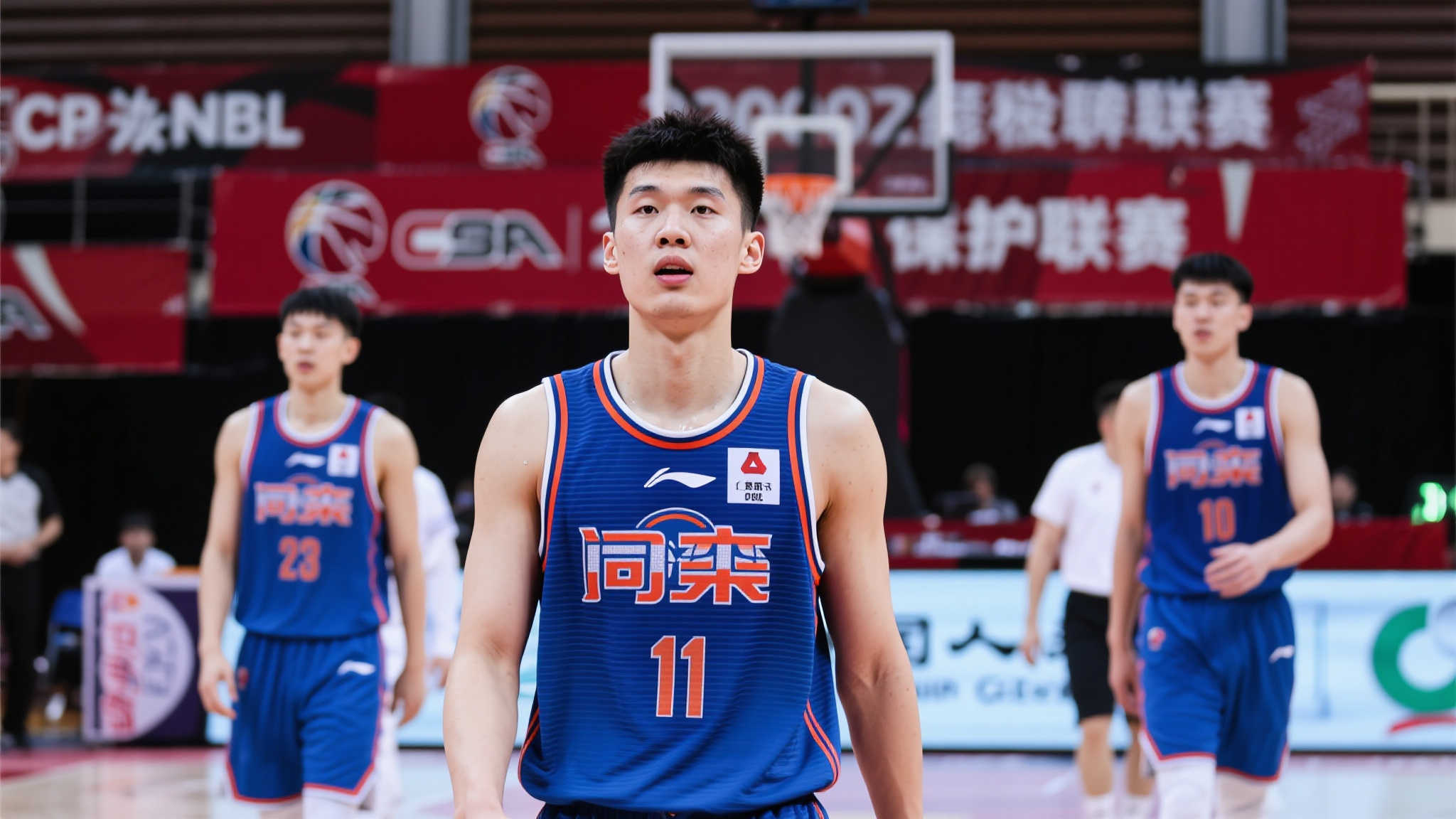 与历史的尊
